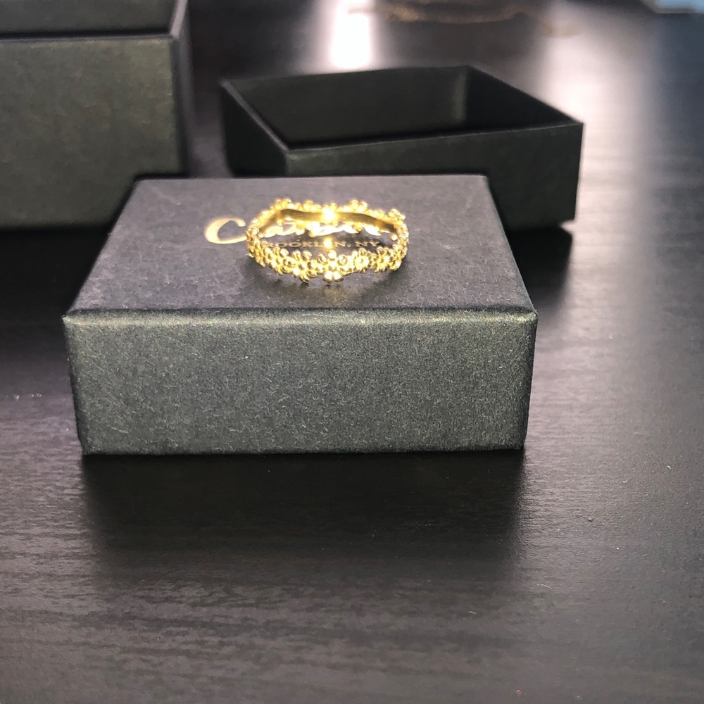Catbird Garland Ring Grand